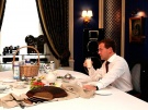 Медведев поручил разобраться с поставками сухого молока