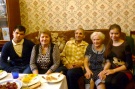 Поделиться теплом и радостью