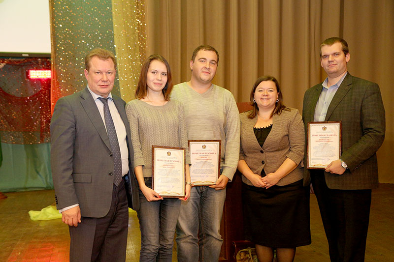 Сергей Дудукин наградил лучших бойцов студенческих сельскохозяйственных отрядов
