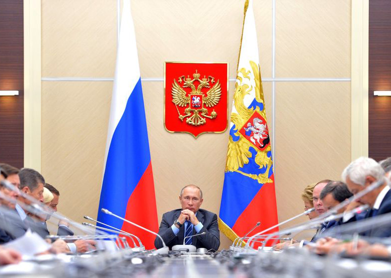 В. Путин поручил принять меры для развития сельхозкооперации