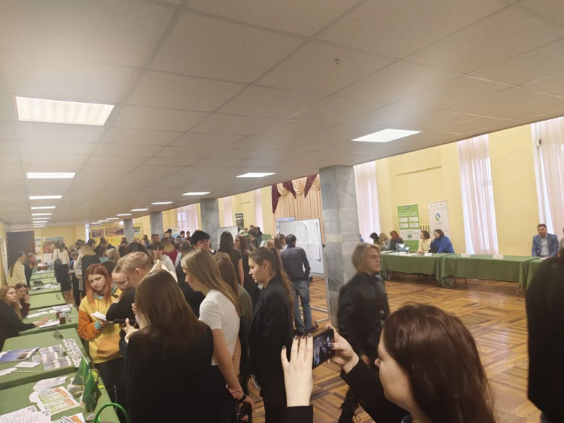 В Рязанском агротехнологическом университете прошла ежегодная Ярмарка вакансий «Решаем будущие задачи сегодня»