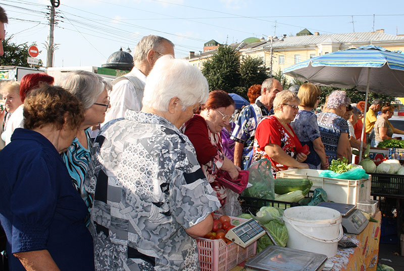 На ярмарках выходного дня в Рязани можно приобрести картофель и овощи нового урожая по ценам от производителей