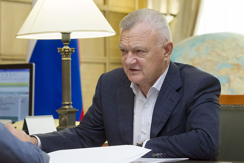 Встреча Губернатора Рязанской области Олега Ковалева и Министра сельского хозяйства РФ Александра Ткачева Встреча Губернатора Рязанской области Олега Ковалева и Министра сельского хозяйства РФ Александра Ткачева