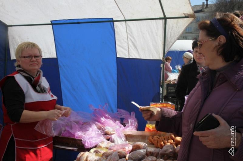 В преддверии праздников рязанцы могут приобрести продукты питания местных производителей на ярмарках