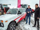Рязанский фермер Евгений Гусев победил в конкурсе «Ростсельмаша» и получил в подарок автомобиль