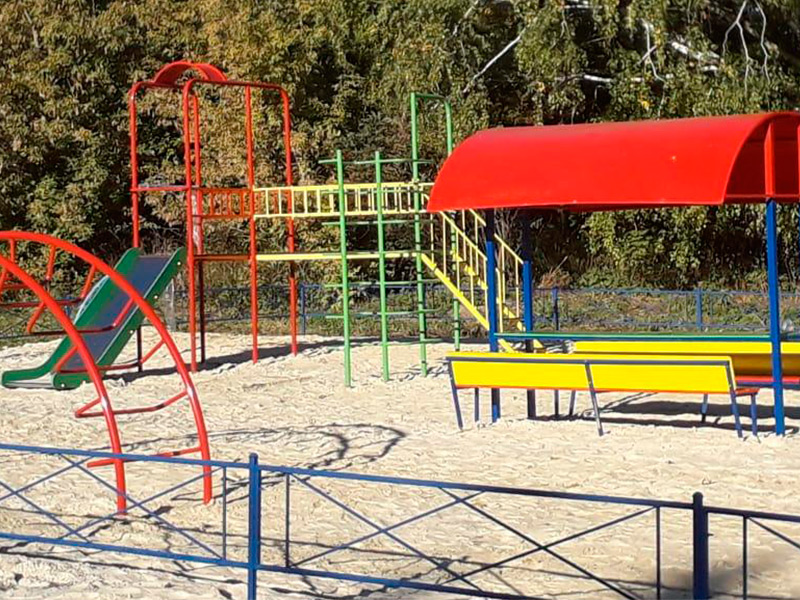 В Александро-Невском районе на гранты построили детские площадки