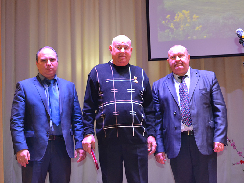 Аграрии удостоены памятных медалей в честь 80-летия образования Рязанской области
