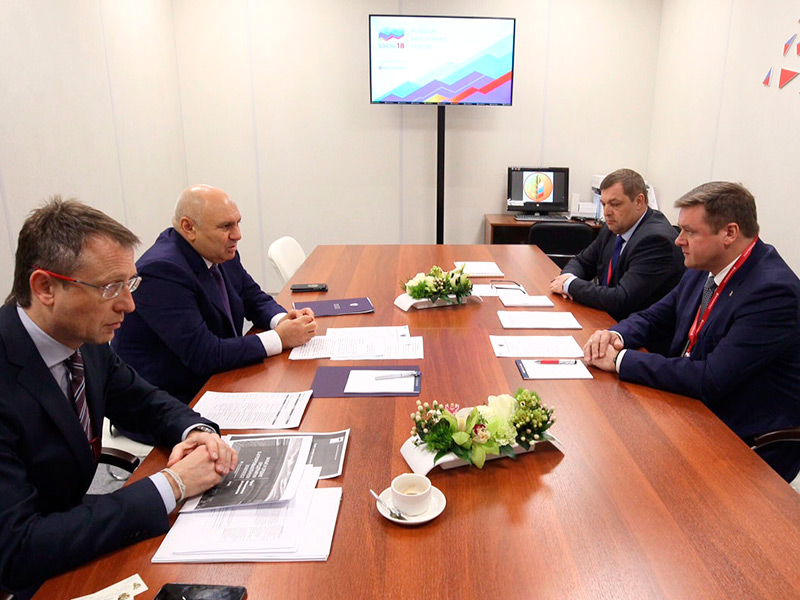 Джамбулат Хатуов провел рабочую встречу с губернатором Рязанской области Николаем Любимовым