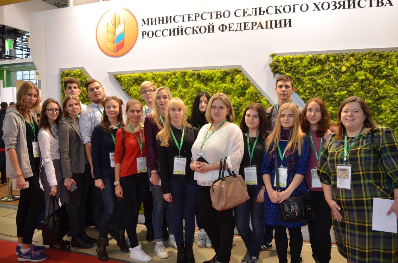Молодые активисты Рязанской области посетили Форум «Село глазами молодежи»