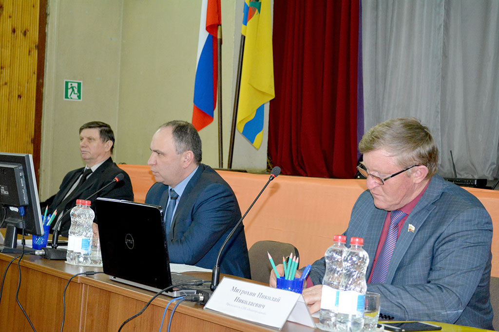 В совещаниях в Рязанском и Спасском районах кроме подготовки к посевной активно обсуждались земельные вопросы