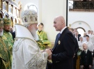 Патриарх Кирилл наградил руководителей Рязанского завода плавленых сыров за помощь при строительстве храма