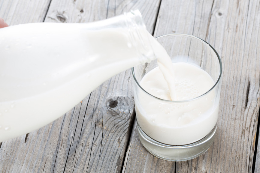 Минсельхоз России: производство молока в сельхозорганизациях увеличилось за 9 месяцев 2016 года на 1,8%
