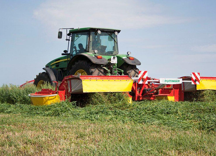 В Рязанской области скошено более 50% естественных и сеяных трав
