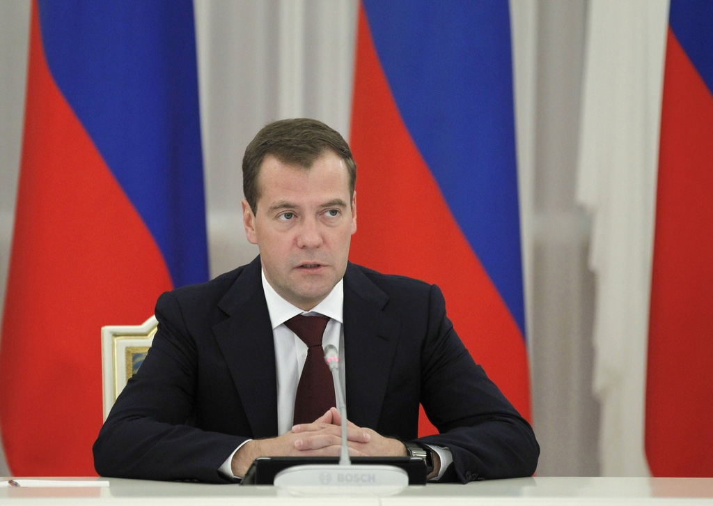 Медведев поручил рассмотреть возможность дофинансирования программы развития АПК