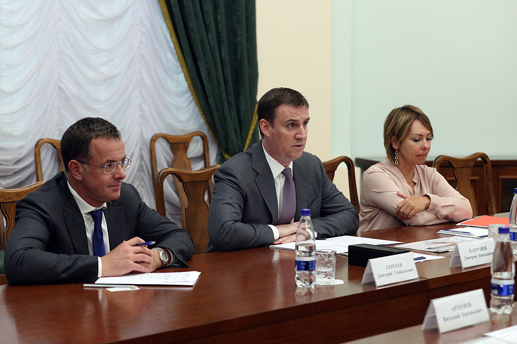 Дмитрий Патрушев провел рабочую встречу с губернатором Рязанской области Николаем Любимовым