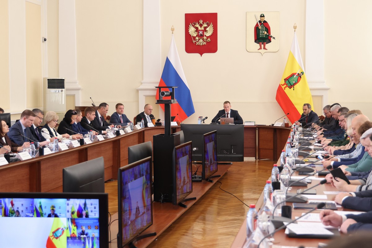 Губернатор Павел Малков провел заседание Правительства Рязанской области