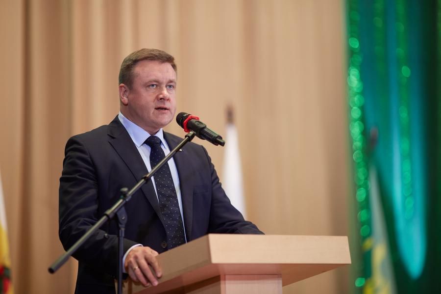 Губернатор Николай Любимов: «Молодым специалистам необходима поддержка в начале жизненного пути, и мы эту поддержку будем оказывать»