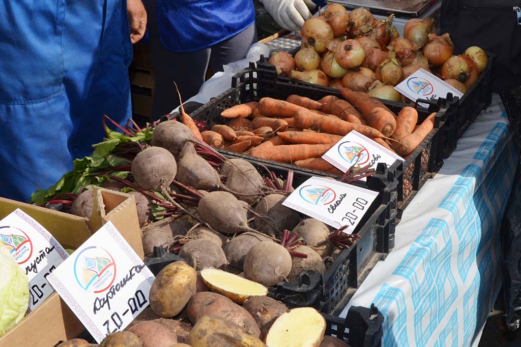 На ярмарках выходного дня рязанцы приобрели свыше 35 тонн плодоовощной продукции На ярмарках выходного дня рязанцы приобрели свыше 35 тонн плодоовощной продукции