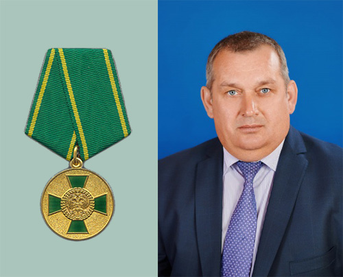 Председатель СПК «Мир» Александро-Невского района Николай Игнатов награжден медалью «За труды по сельскому хозяйству» Председатель СПК «Мир» Александро-Невского района Николай Игнатов награжден медалью «За труды по сельскому хозяйству»