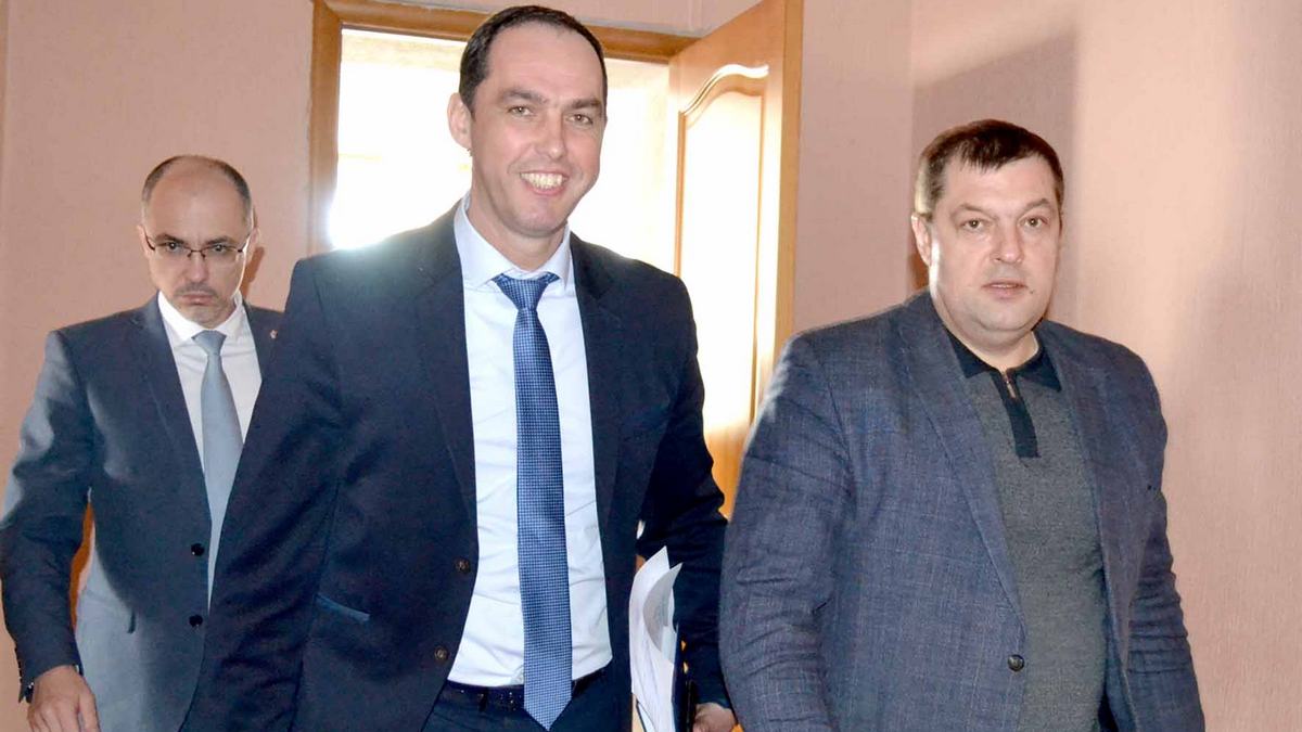 Инвесторы готовы развивать тепличные комплексы в Пронском районе, первые результаты ожидаются уже в 2018 году Инвесторы готовы развивать тепличные комплексы в Пронском районе, первые результаты ожидаются уже в 2018 году