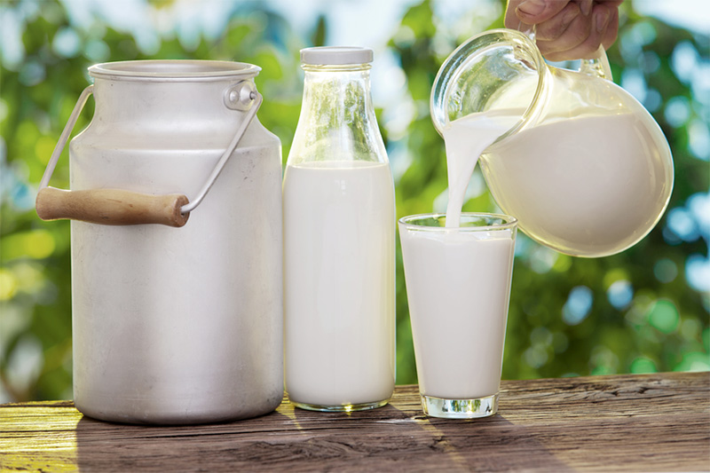 Потребление молока на душу населения в России в 2016 году составило 146,7 кг