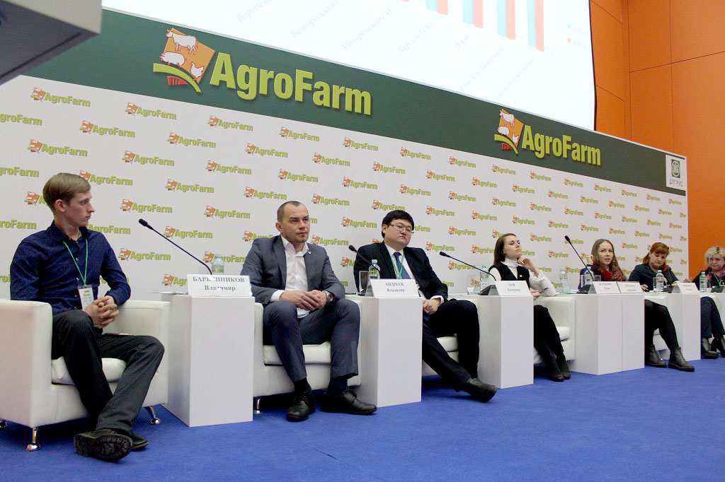 Дублер министра сельского хозяйства в молодежном правительстве Рязанской области принял участие в дебатах на выставке «АгроФарм»