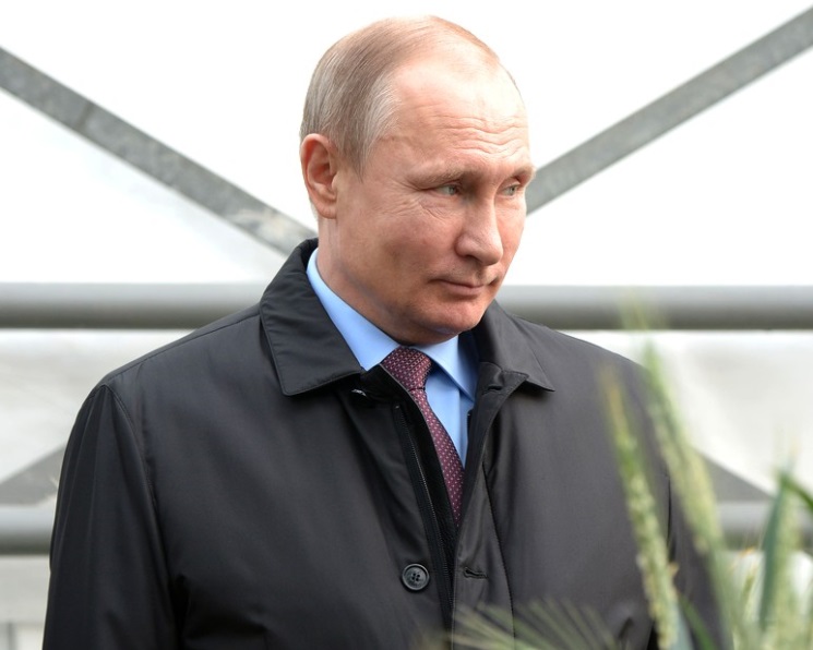 Путин пообещал поддержку аграриям и новые полномочия Минсельхозу