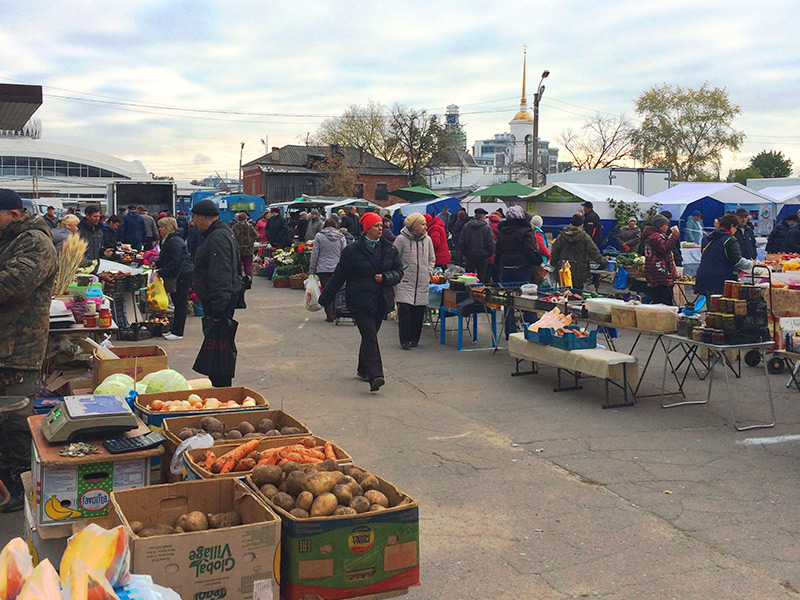Субботняя ярмарка местных производителей в Рязани впервые прошла на новой площадке у Центрального рынка