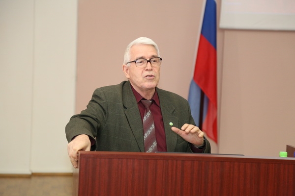 Поздравляем с юбилеем и заслуженной наградой! Поздравляем с юбилеем и заслуженной наградой!