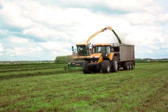 В Рязанской области ведётся заготовка кормов для животноводства