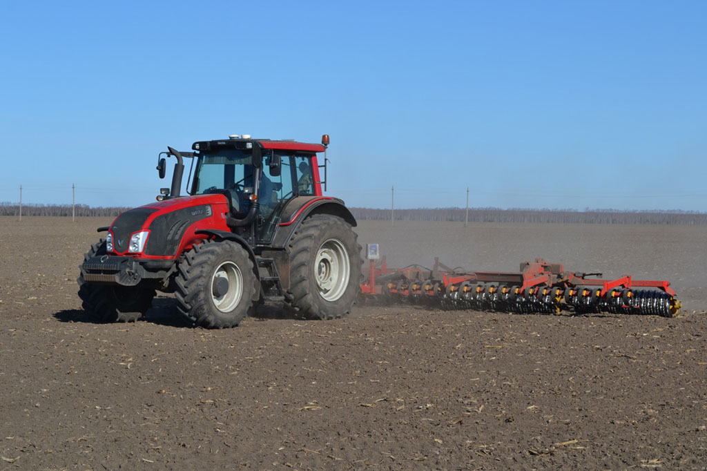 Весенние полевые работы в Рязанской области идут опережающими темпами
