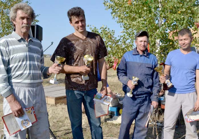 В честь Дня работника сельского хозяйства и перерабатывающей промышленности в Пителинском районе организовали конные скачки